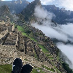 Meet your Posher, Ariana